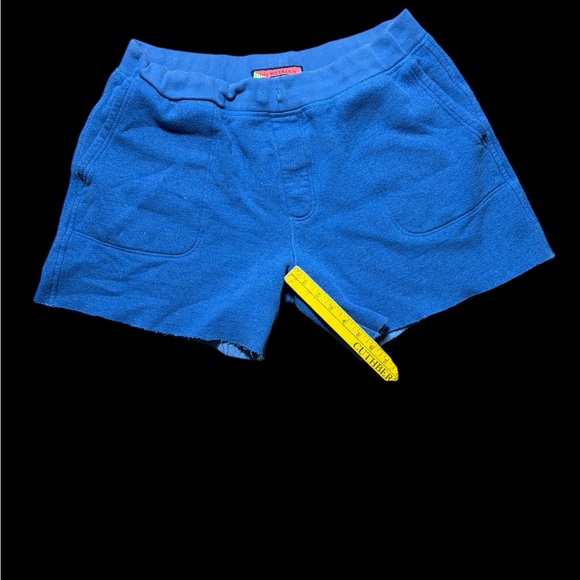 Blue Cut off Sweat Shorts - Picture 4 of 7
